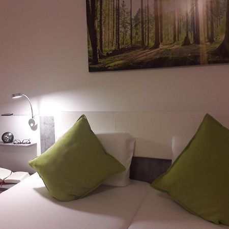 Gaestehaus Lifestyle Kirrweiler  エクステリア 写真