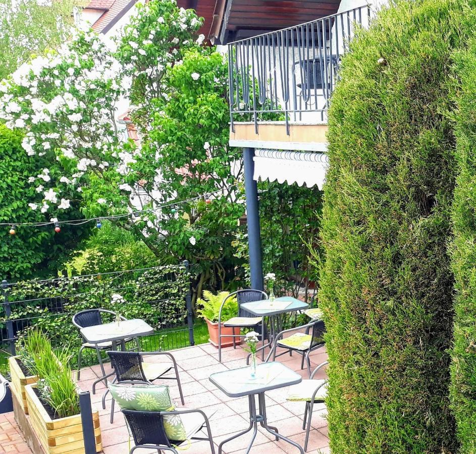 Gaestehaus Lifestyle Kirrweiler  エクステリア 写真