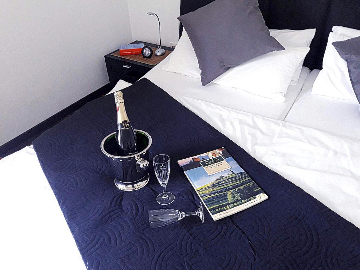 Gaestehaus Lifestyle Kirrweiler  エクステリア 写真