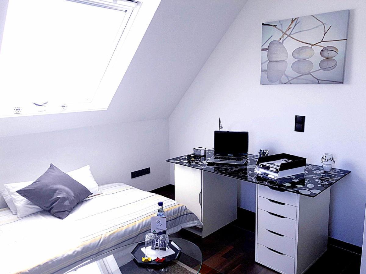 Gaestehaus Lifestyle Kirrweiler  エクステリア 写真